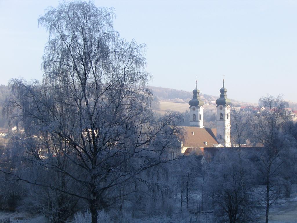Gasthof Zur Post Zwiefalten Exterior photo