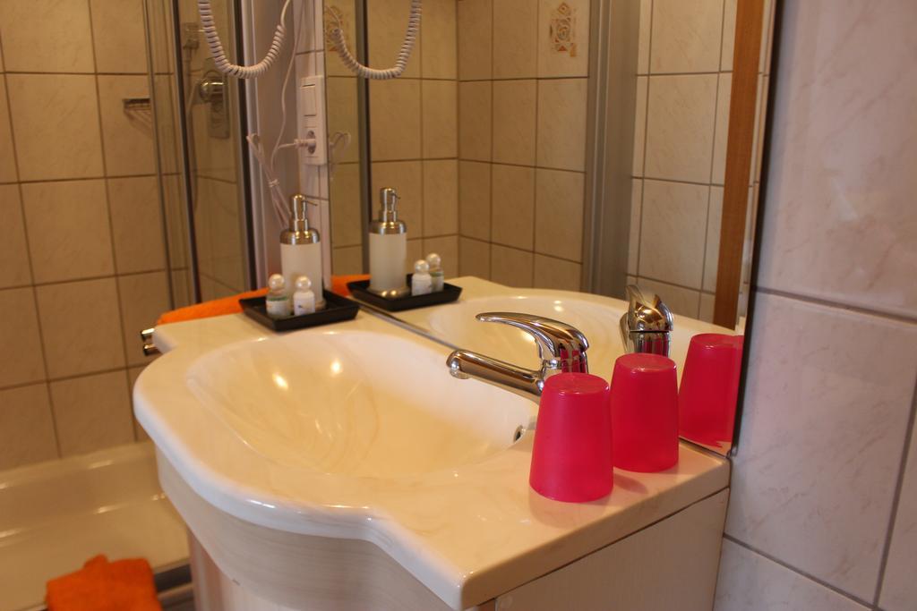 Gasthof Zur Post Zwiefalten Room photo